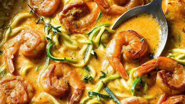 Zucchini Noodles with Shrimp Sauce - #recipe by #eatwell101 - https://www.eatwell101.com/zucchini-noodles-parmesan-shrimp