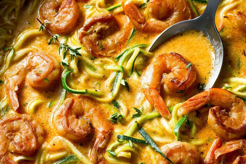 Zucchini Noodles with Shrimp Sauce - #recipe by #eatwell101 - https://www.eatwell101.com/zucchini-noodles-parmesan-shrimp