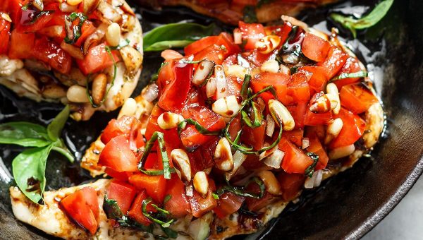 Grilled Bruschetta Chicken - #recipe by #eatwell101 - https://www.eatwell101.com/chicken-bruschetta-recipe