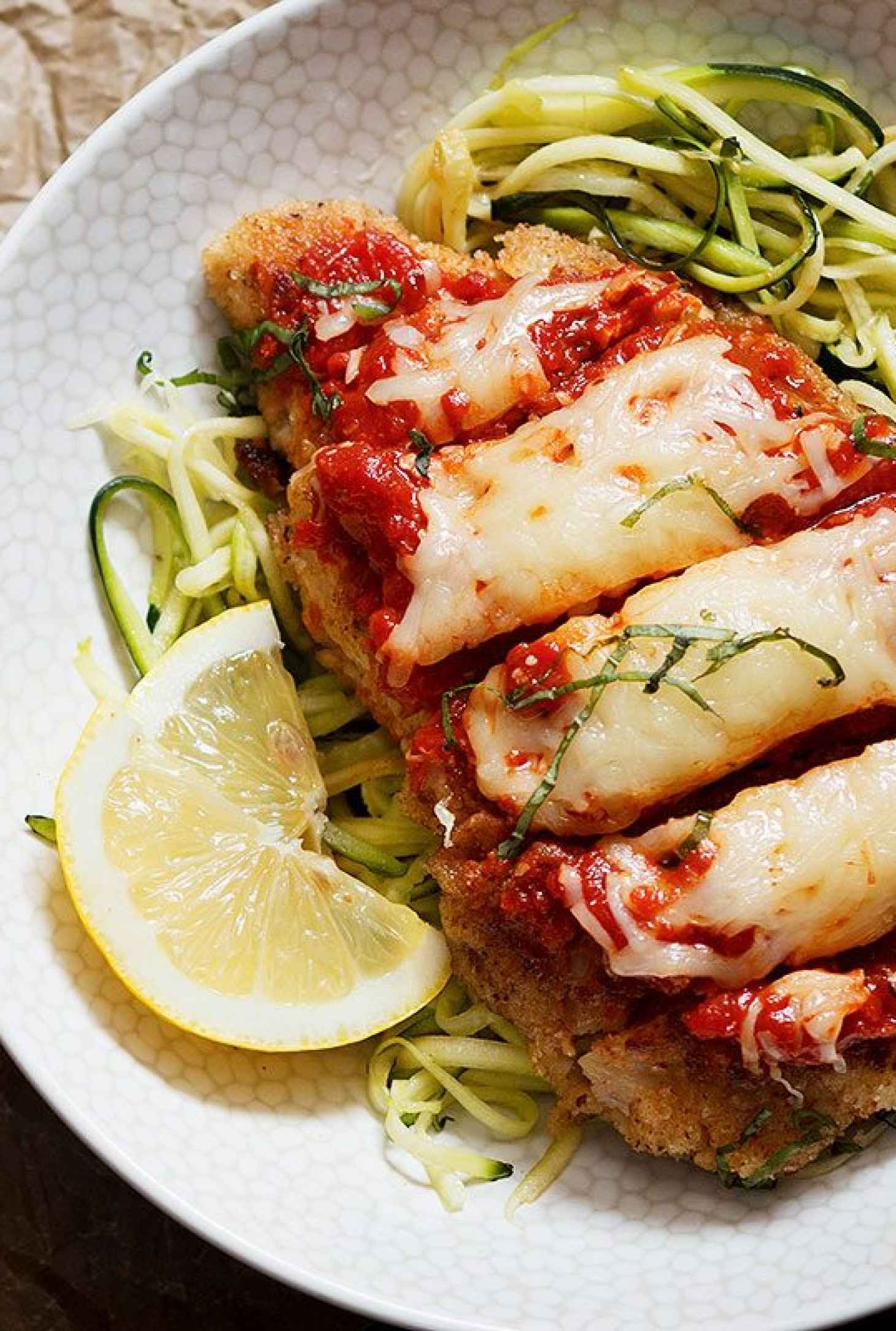 Baked Chicken Parmesan - #recipe by #eatwell101 - https://www.eatwell101.com/parmesan-chicken-recipe