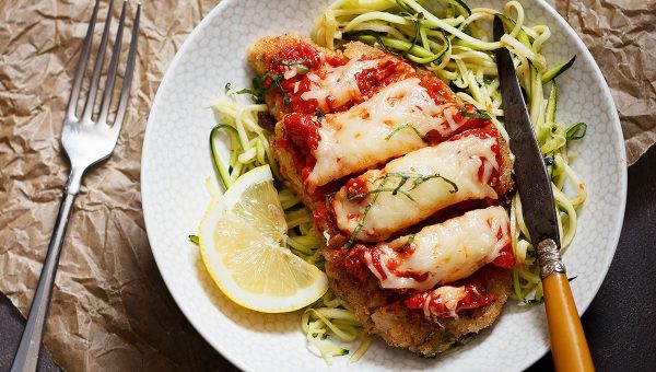 Baked Chicken Parmesan - #recipe by #eatwell101 - https://www.eatwell101.com/parmesan-chicken-recipe