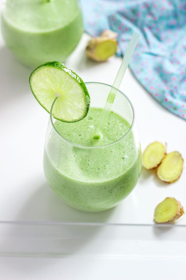 Cucumber Ginger Smoothie - #recipe by #eatwell101 - https://www.eatwell101.com/cucumber-ginger-smoothie