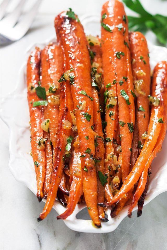 Honey Garlic Butter Roasted Carrots