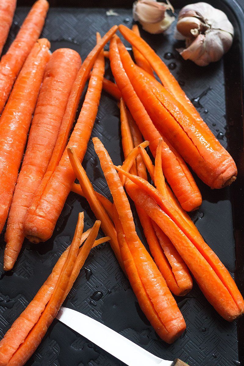 honey garlic roasted carrots