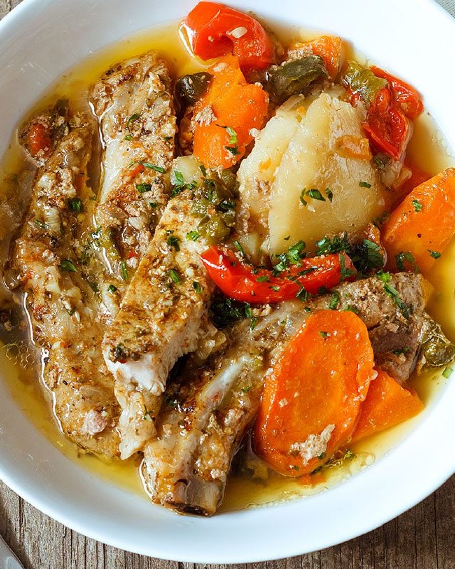 Easy Slow Cooker Pork Chops Fajitas - #recipe by #eatwell101 - https://www.eatwell101.com/easy-slow-cooker-pork-chops-fajitas