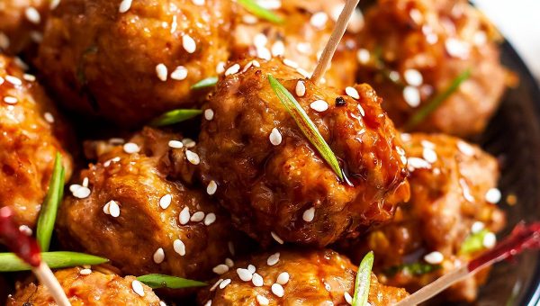 Baked Teriyaki Chicken Meatballs - #recipe by #eatwell101 - https://www.eatwell101.com/baked-chicken-meatballs-with-teriyaki-sauce