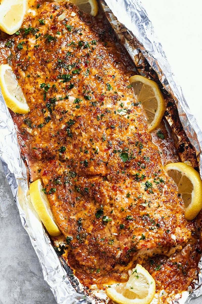 Baked Honey Garlic Salmon in Foil — Eatwell101