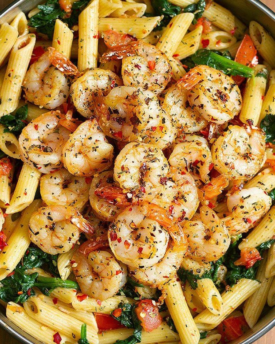 Tomato Spinach Shrimp Pasta - #recipe by #eatwell101 - https://www.eatwell101.com/shrimp-pasta-recipe-with-tomato-and-spinach