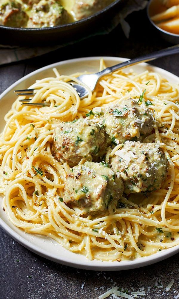Creamy Pesto Chicken Meatballs