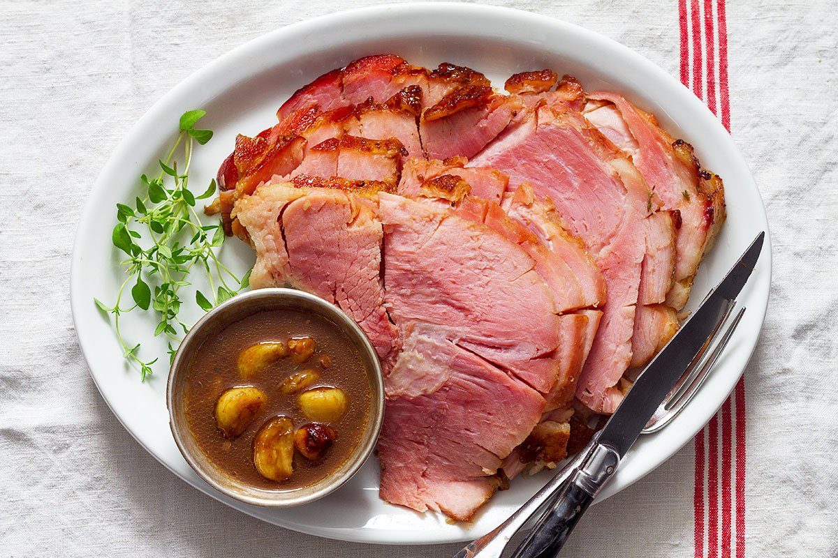 Baked Ham with Honey Garlic Glaze