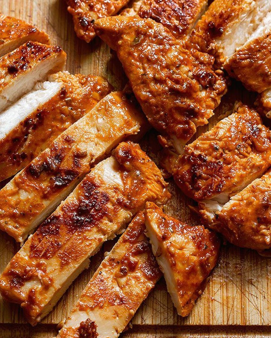 Honey Lime Grilled Chicken - #recipe by #eatwell101 - https://www.eatwell101.com/easy-grilled-chicken-with-spicy-honey-lime-sauce