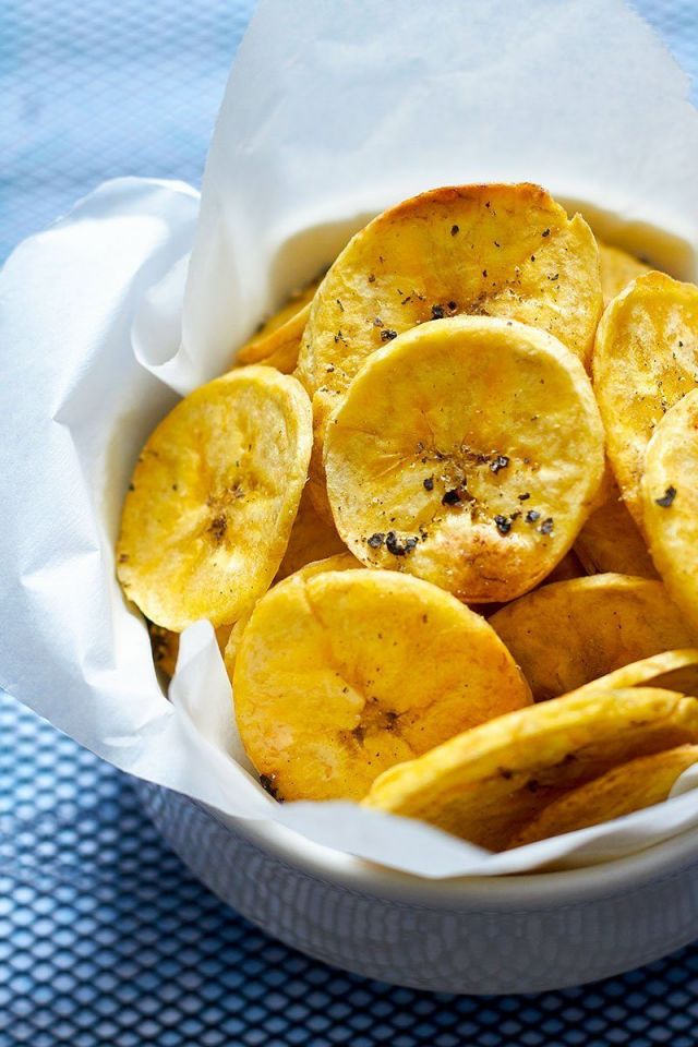 Baked Plantain Chips