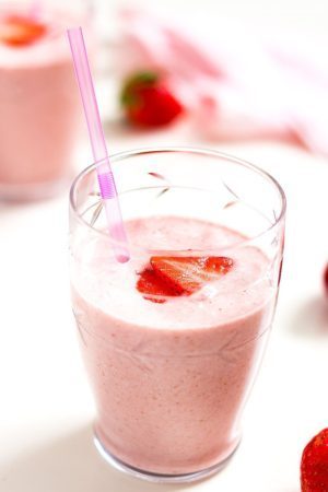 Ginger Strawberry Smoothie