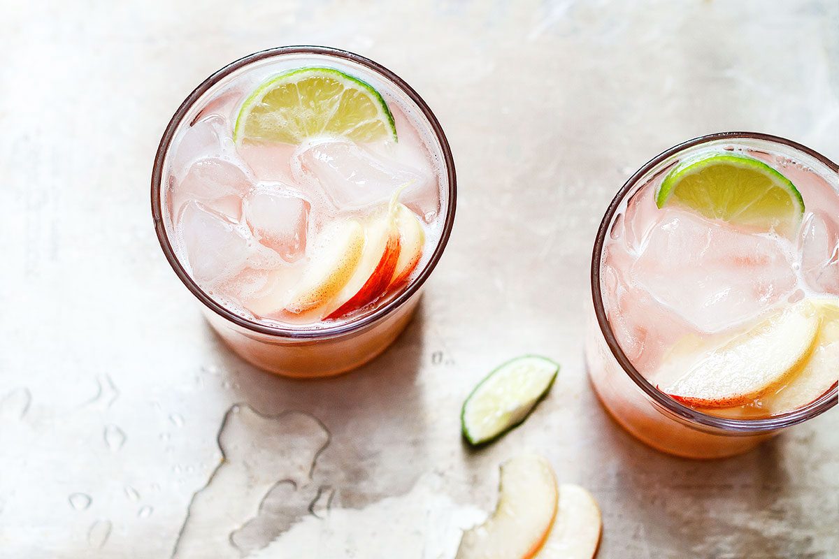 Homemade Lemonade with Fresh Peach