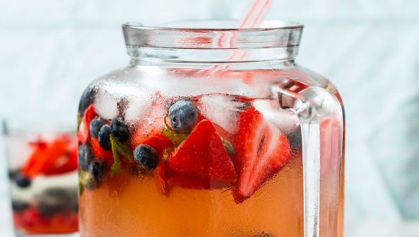 Perfect Fruity Iced Tea - #recipe by #eatwell101 - https://www.eatwell101.com/iced-tea-recipe