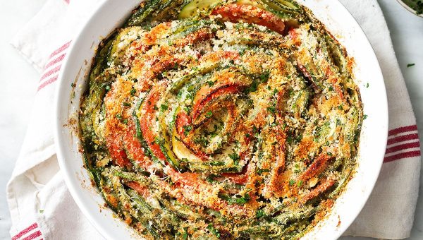 Roasted Garlic-Parmesan Zucchini & Tomatoes - #recipe by #eatwell101 - https://www.eatwell101.com/roasted-tomato-zucchini-recipe
