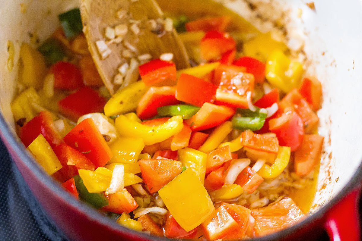 One-Pot Chicken Fajita with Orzo Pasta Recipe — Eatwell101