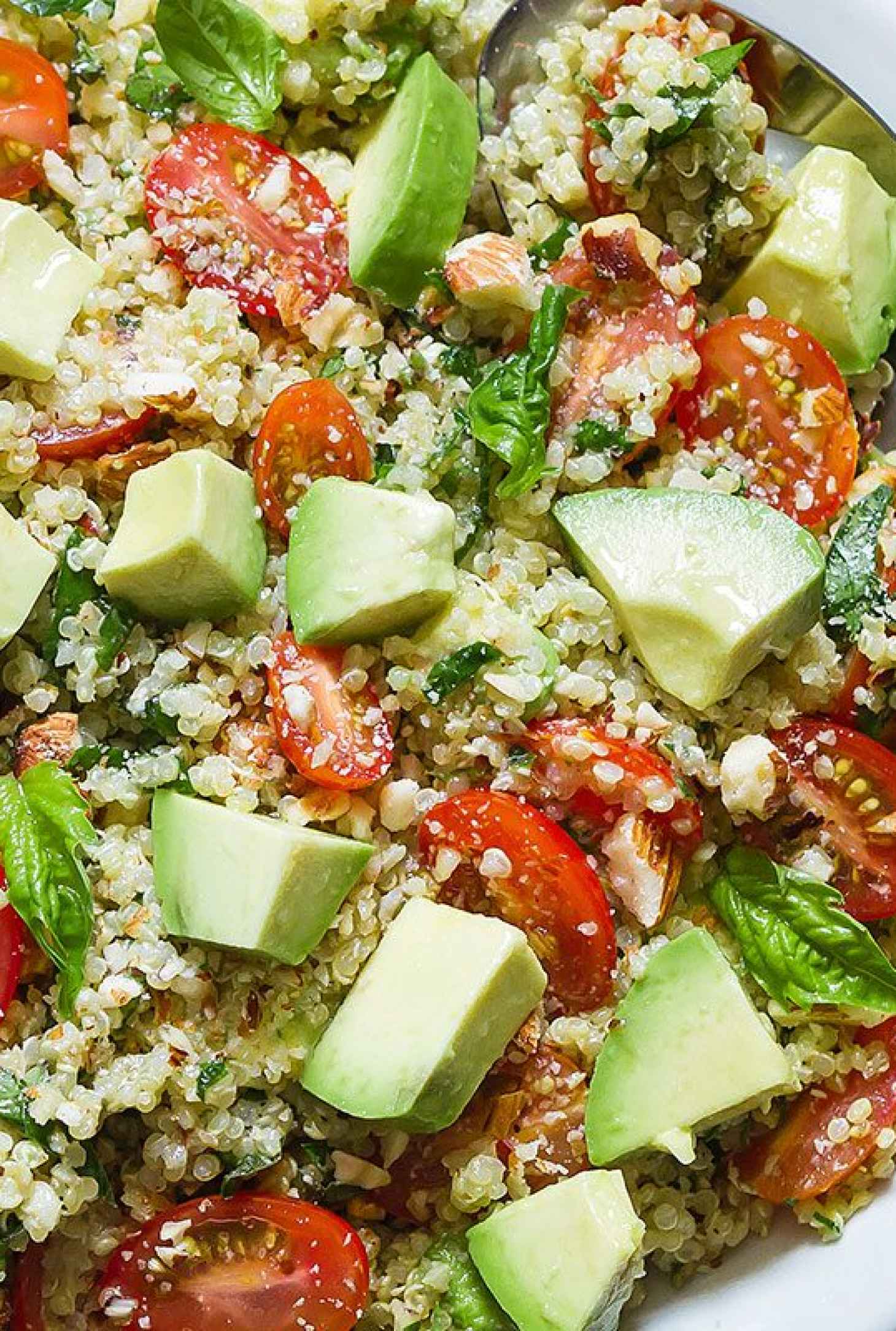 Avocado Quinoa Salad - #recipe by #eatwell101 - https://www.eatwell101.com/quinoa-and-avocado-salad-recipe