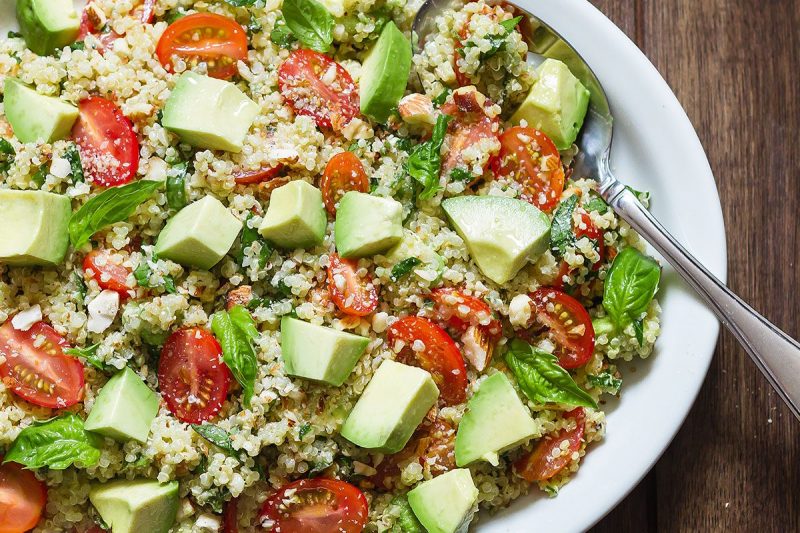 Avocado Quinoa Salad - #recipe by #eatwell101 - https://www.eatwell101.com/quinoa-and-avocado-salad-recipe