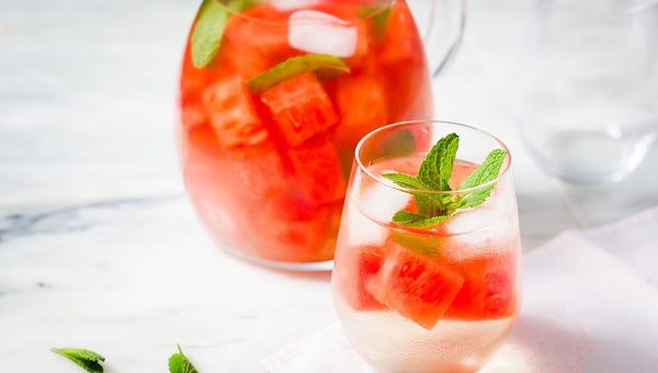 40+ Refreshing Drinks to Try this Summer - #recipe by #eatwell101 - https://www.eatwell101.com/summer-drink-recipes