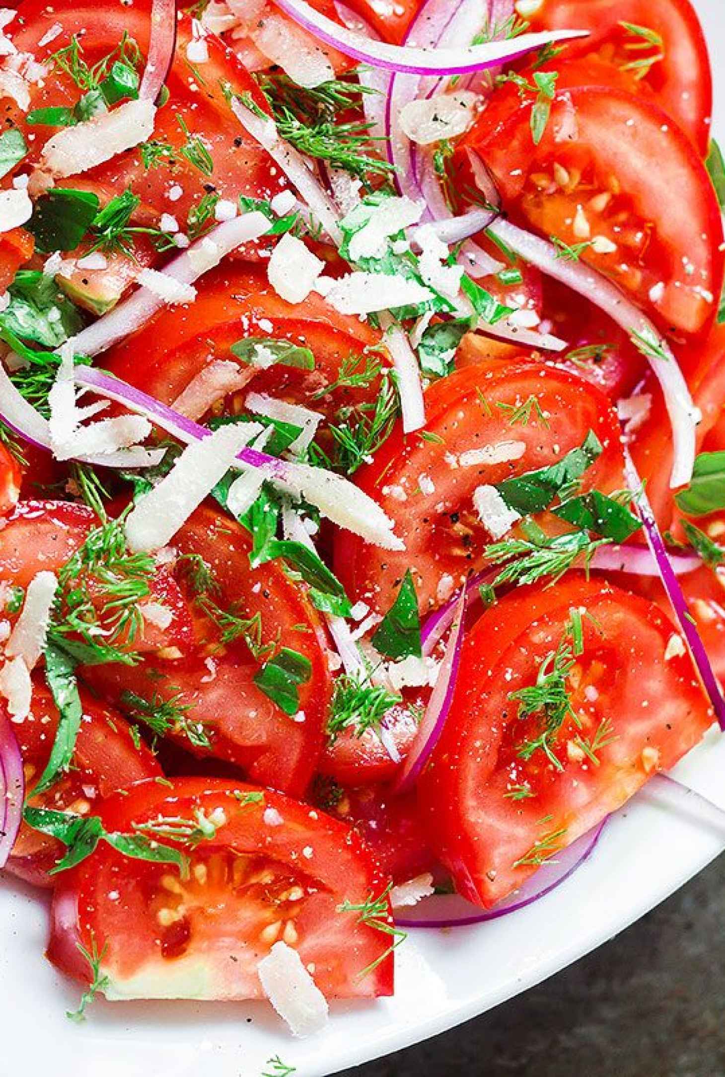 Fresh Herbs and Tomato Salad - #recipe by #eatwell101 - https://www.eatwell101.com/tomato-salad-recipe
