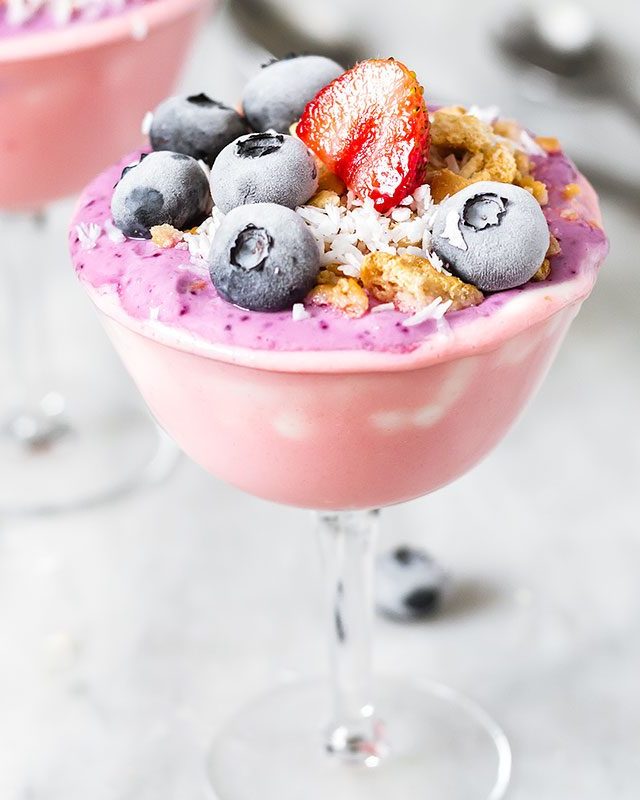 No-Bake Mixed Berry Dessert - #recipe by #eatwell101 - https://www.eatwell101.com/no-bake-mixed-berry-dessert