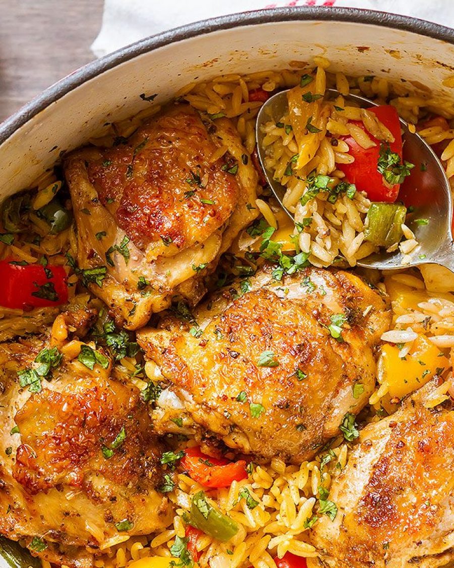 One-Pot Chicken Fajita With Orzo Pasta - #recipe by #eatwell101 - https://www.eatwell101.com/chicken-fajita-recipe-with-orzo