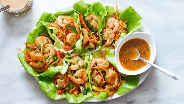 Shrimp Lettuce Wraps - #recipe by #eatwell101 - https://www.eatwell101.com/shrimp-lettuce-wraps