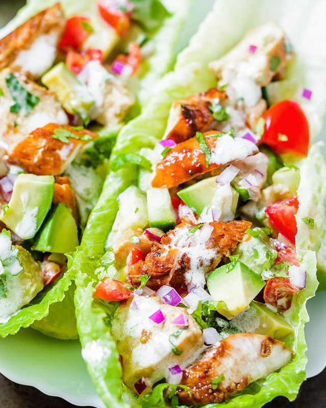 Chipotle Chicken Lettuce Wraps - #recipe by #eatwell101 - https://www.eatwell101.com/chicken-lettuce-wraps-recipe