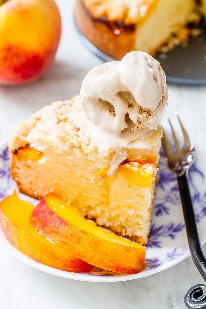 Peach crumb cake — Loaded with juicy peaches and topped a crunchy streusel crumb topping.