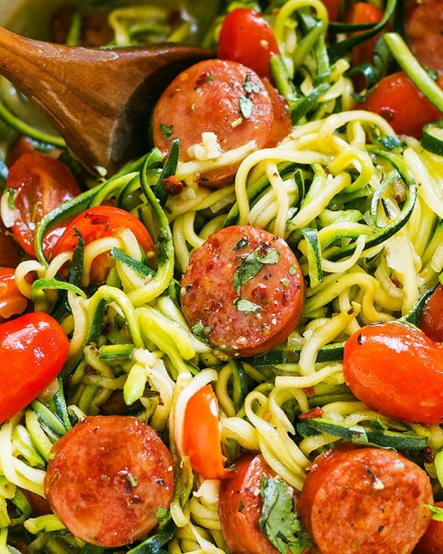 One-Pot Smoked Sausage and Zucchini Noodles - #recipe by #eatwell101 - https://www.eatwell101.com/smoked-sausage-zucchini-noodles