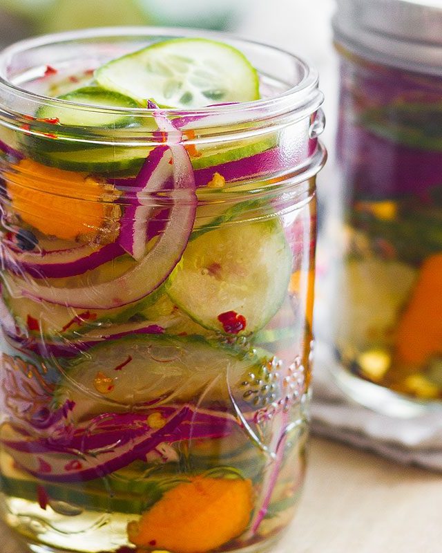 Spicy Sweet Pickled Cucumbers - #recipe by #eatwell101 - https://www.eatwell101.com/spicy-sweet-pickled-cucumbers-recipe