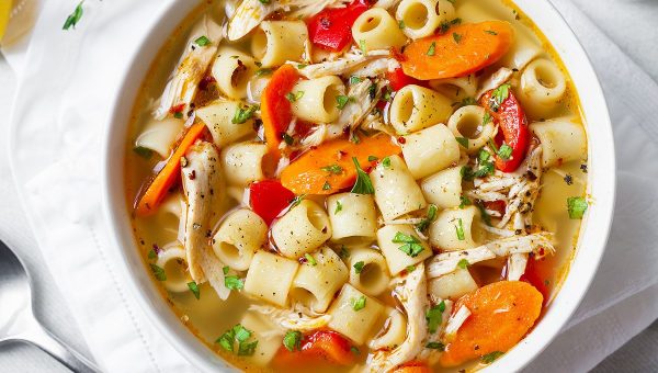 Chicken Noodle Soup - #recipe by #eatwell101 - https://www.eatwell101.com/chicken-noodle-soup-recipe