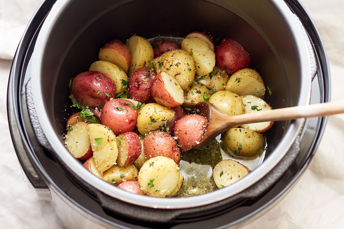 7-Minutes Instant Pot Garlic Brown Butter Potatoes