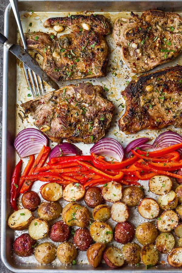 Baked Sheet Pan Pork Chops and Potatoes - #recipe by #eatwell101 - https://www.eatwell101.com/sheet-pan-pork-chops-in-oven