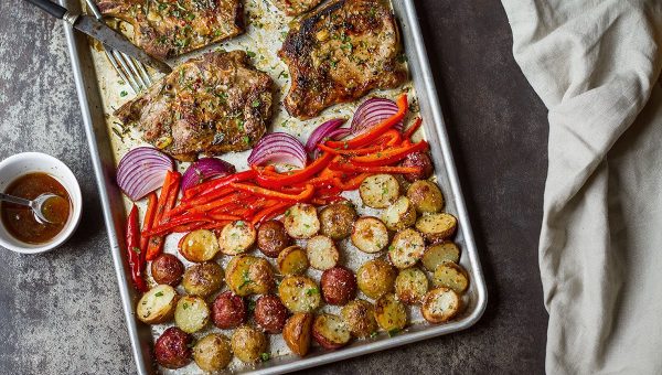 Sheet Pan Pork Chops and Potatoes - #recipe by #eatwell101 - https://www.eatwell101.com/sheet-pan-pork-chops-in-oven