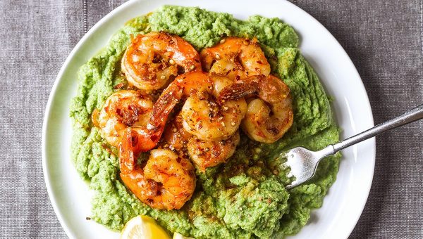 Spicy Shrimp and Broccoli Mash - #recipe by #eatwell101 - https://www.eatwell101.com/spicy-shrimp-recipe-broccoli-mash