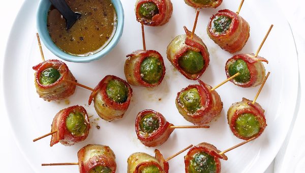 Bacon Roasted Brussels Sprouts - #recipe by #eatwell101 - https://www.eatwell101.com/roasted-bacon-wrapped-brussels-sprouts