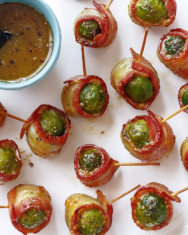 Bacon Roasted Brussels Sprouts - #recipe by #eatwell101 - https://www.eatwell101.com/roasted-bacon-wrapped-brussels-sprouts