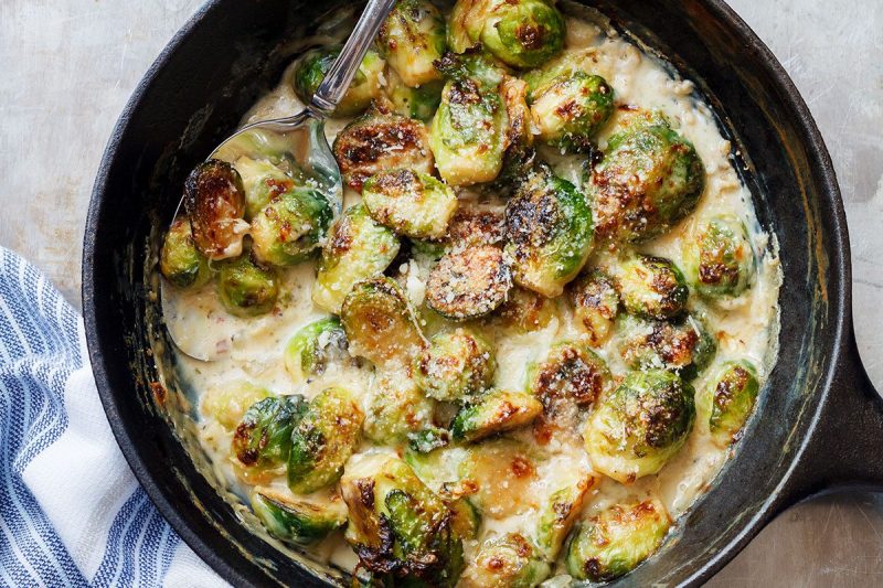 Creamy Brussels Sprouts Gratin - #recipe by #eatwell101 - https://www.eatwell101.com/brussels-sprouts-gratin-recipe