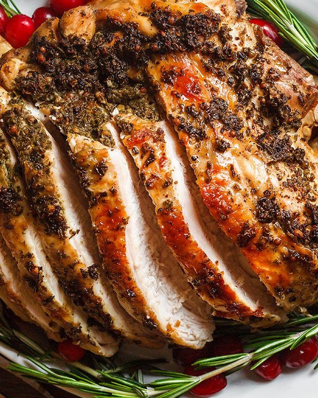 Instant Pot Turkey Breast with Garlic-Herb Butter - #recipe by #eatwell101 - https://www.eatwell101.com/instant-pot-turkey-breast-recipe
