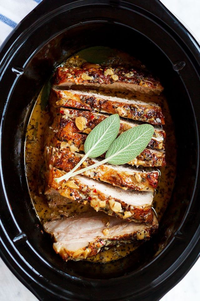 Crockpot Creamy Garlic Pork Loin