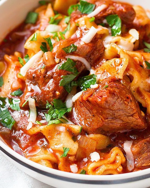 13 Hearty Soup Recipes for Dinner - #recipe by #eatwell101 - https://www.eatwell101.com/soup-recipes-for-dinner