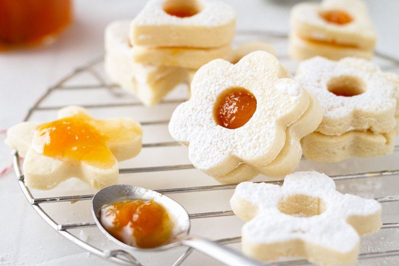 Easy Butter Shortbread Cookies - #recipe by #eatwell101 - https://www.eatwell101.com/butter-shortbread-cookies-recipe