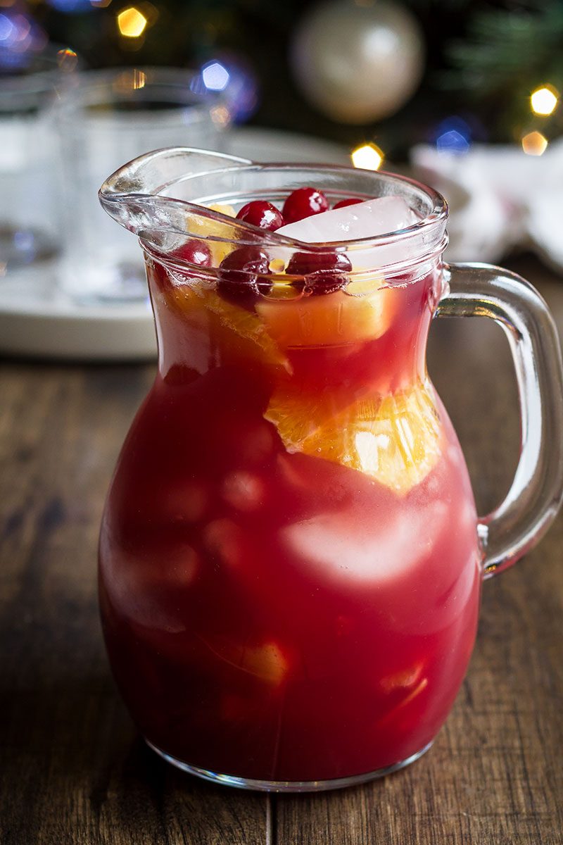 Christmas Sangria Recipe with Cranberry and Pineapple — Eatwell101