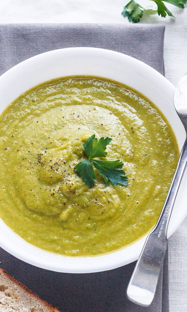 Cleansing and Detox Broccoli Soup
