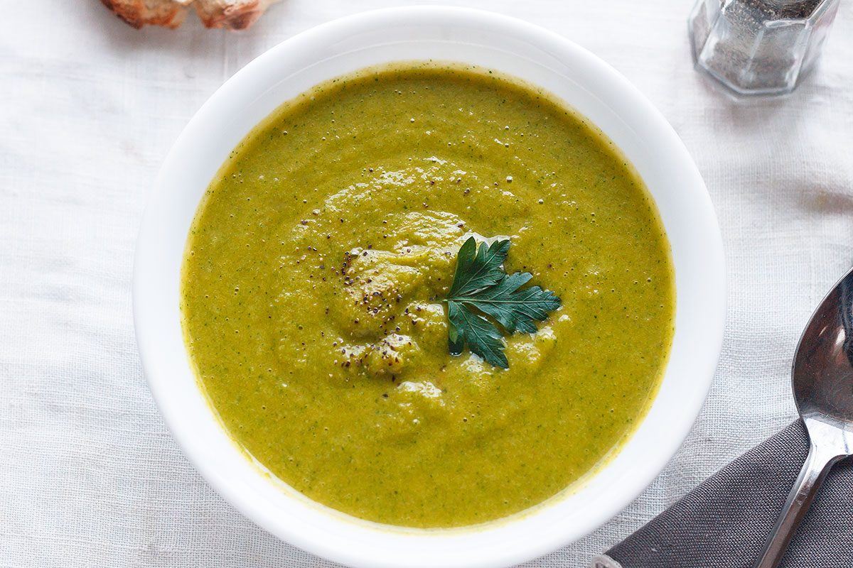 Cleansing and Detox Broccoli Soup