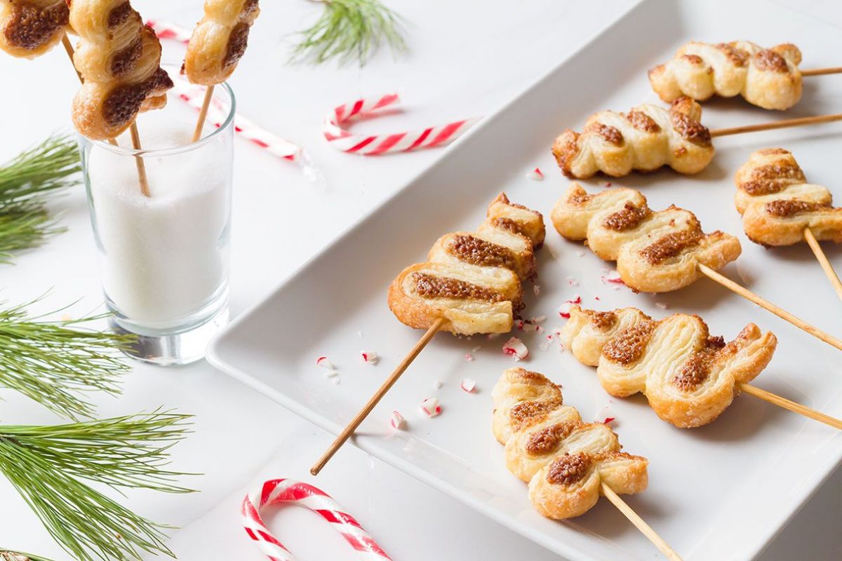 Christmas Tree Puffs with Nut Butter Filling