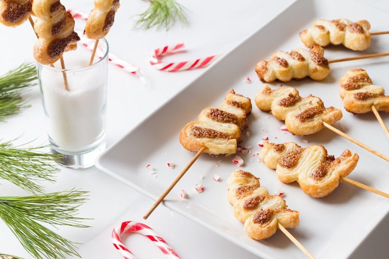 Christmas Tree Puffs with Nut Butter Filling - #recipe by #eatwell101 - https://www.eatwell101.com/christmas-tree-cookies-recipe
