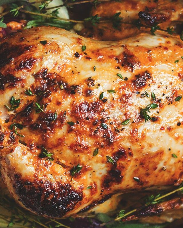 Mayonnaise Roasted Whole Chicken - #recipe by #eatwell101 - https://www.eatwell101.com/oven-roasted-whole-chicken-recipe